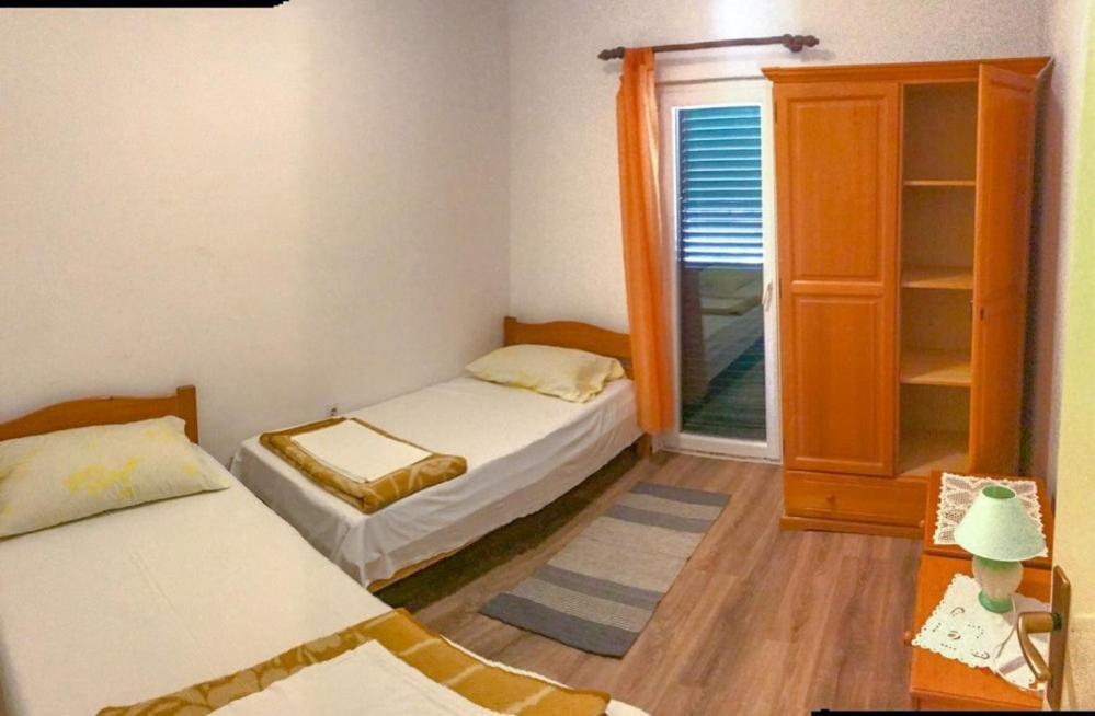 Apartments Selma Biograd Na Moru Exterior foto
